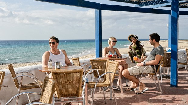 aldiana_feuerteventura_strandbar.jpg
